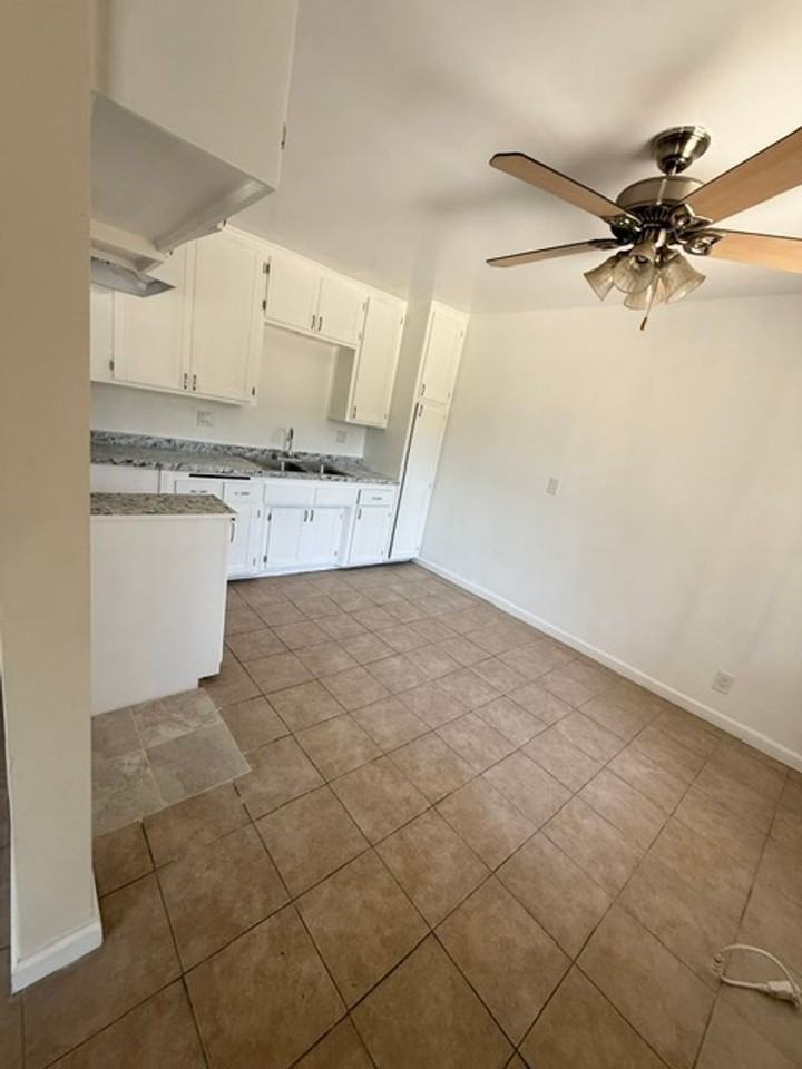 9830 RAMONA ST - Photo 6 of 35