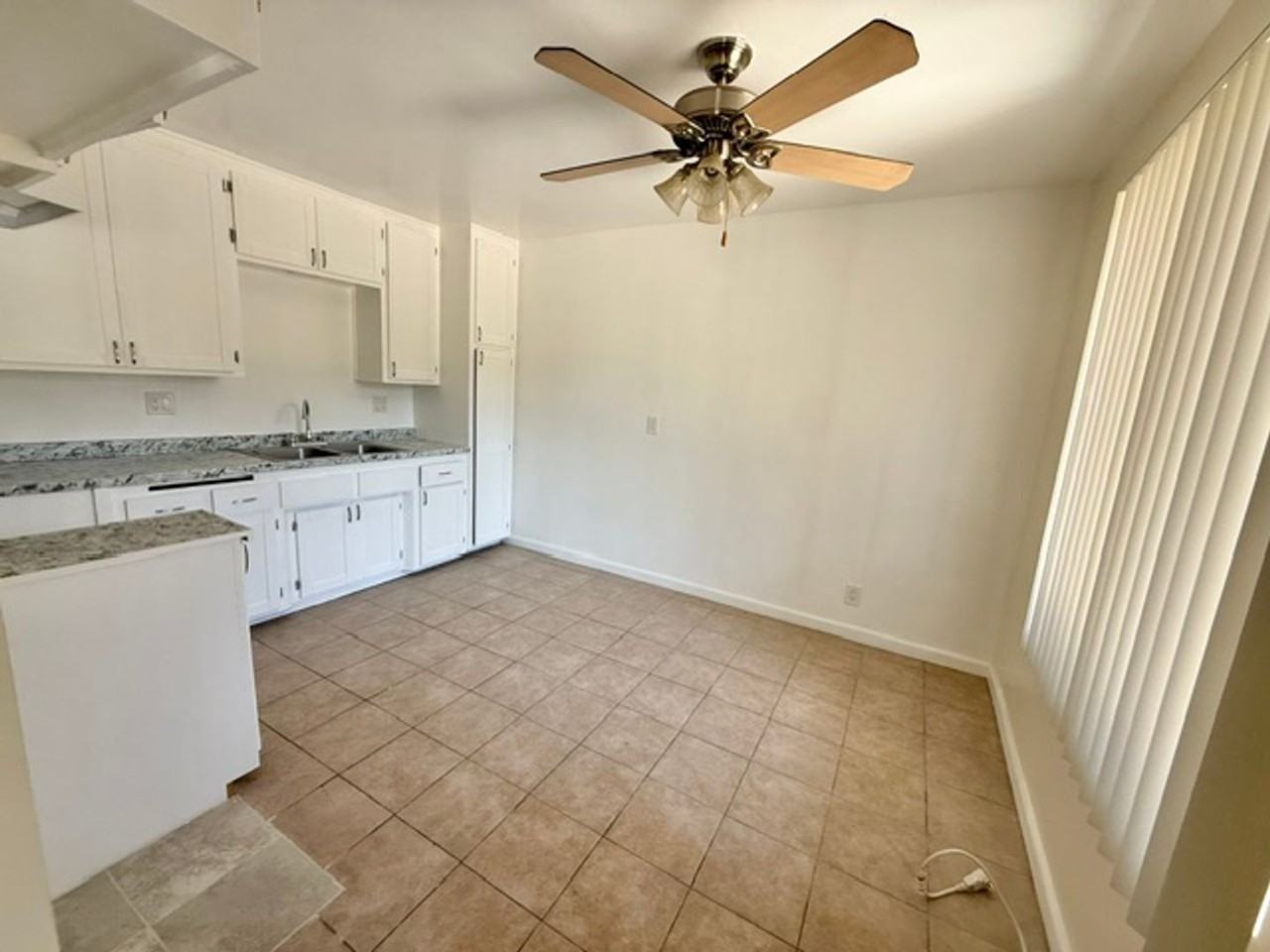 9830 RAMONA ST - Photo 7 of 35