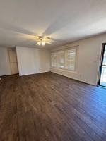 featured image of 4122 Aragon Dr