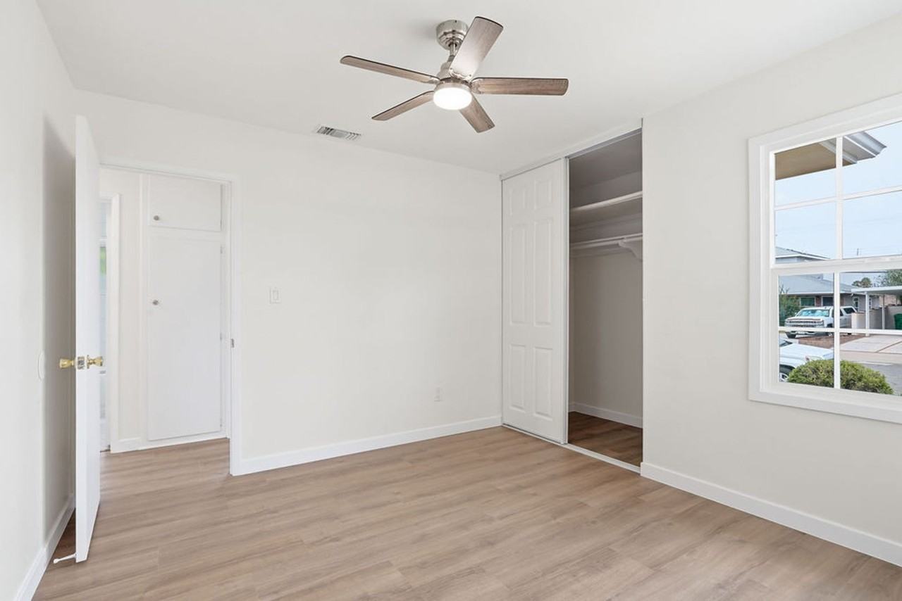 6593 Delfern St - Photo 3 of 24