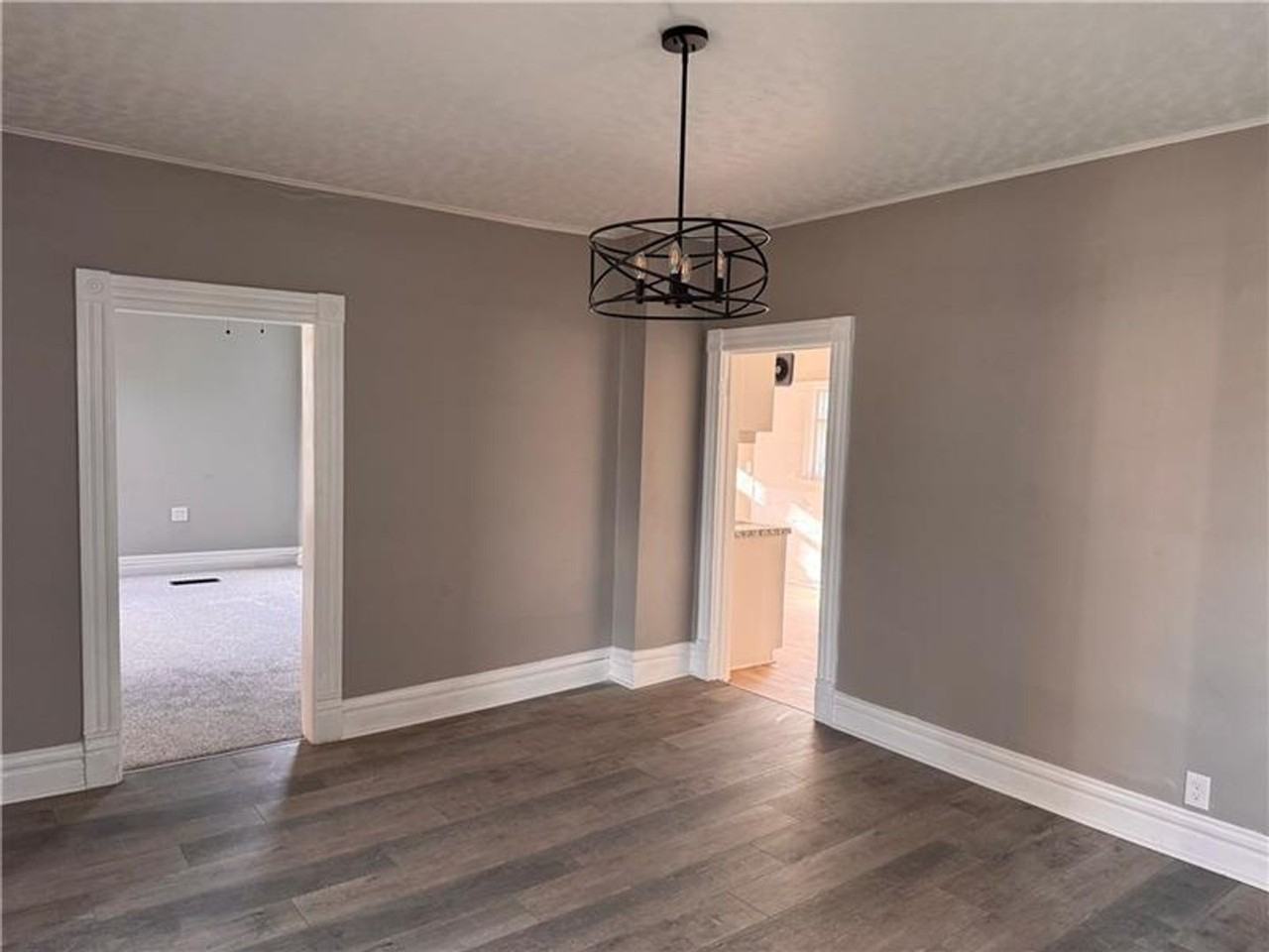 809 Linden St - Photo 3 of 13