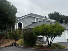 736 Hillside Dr - Photo 1 of 1