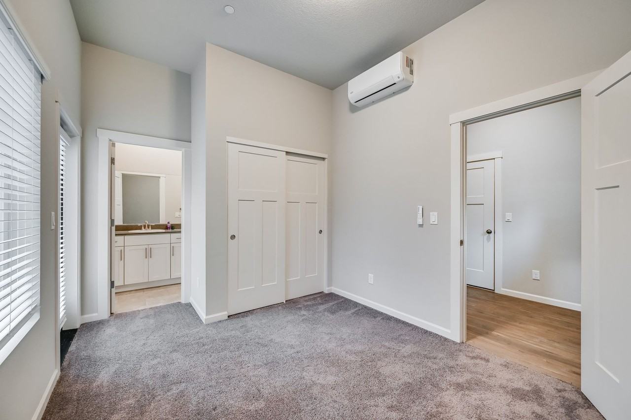 12023 Se High Creek Rd - Photo 6 of 12