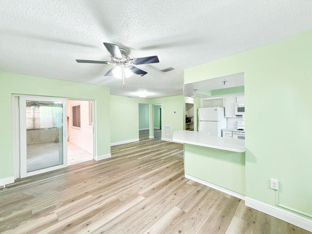 12829 109th St - Photo 5 of 20