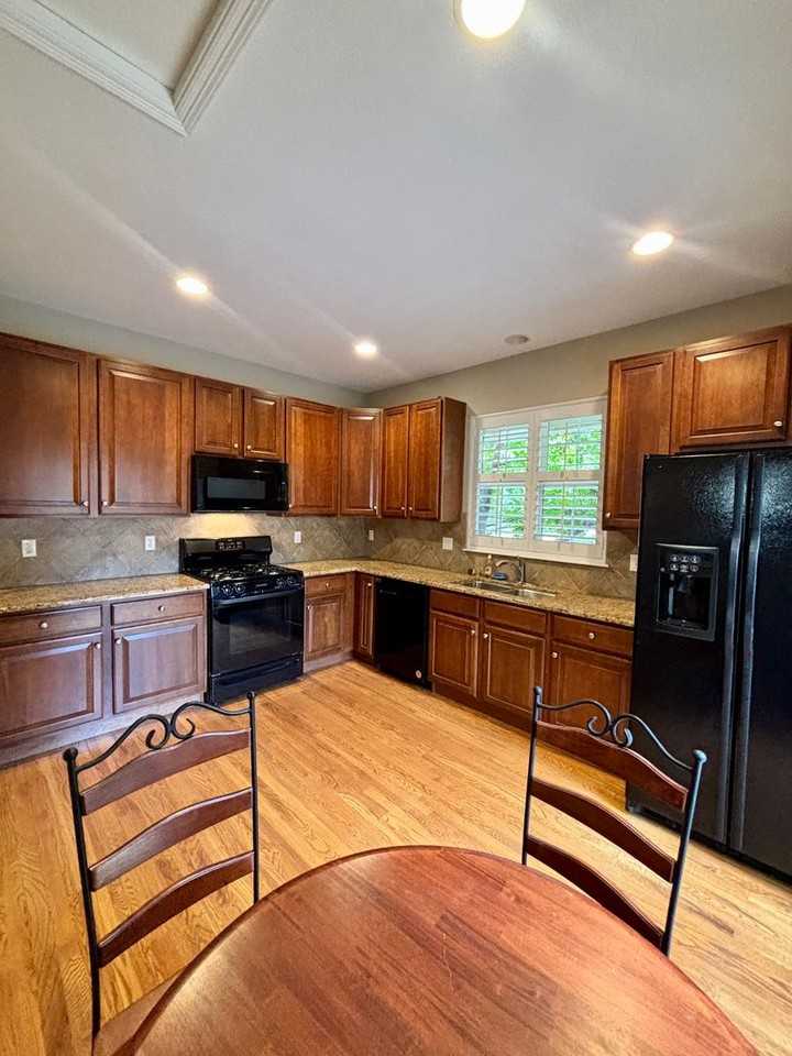 8890 Tappy Toorie Cir - Photo 6 of 31
