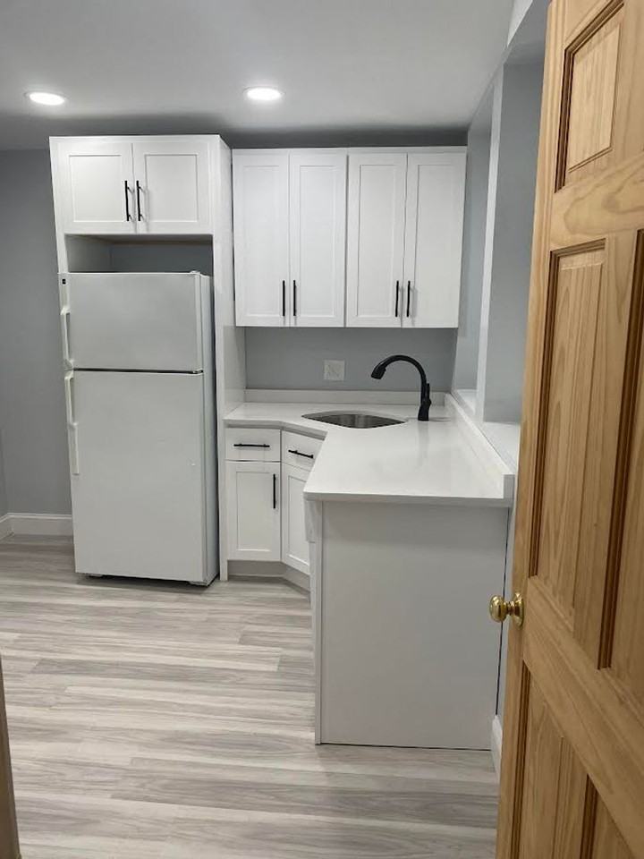 1460 Commonwealth Ave - Photo 2 of 18