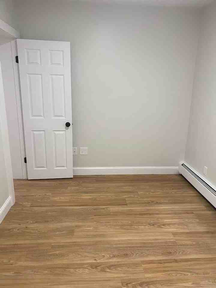 1460 Commonwealth Ave - Photo 6 of 18