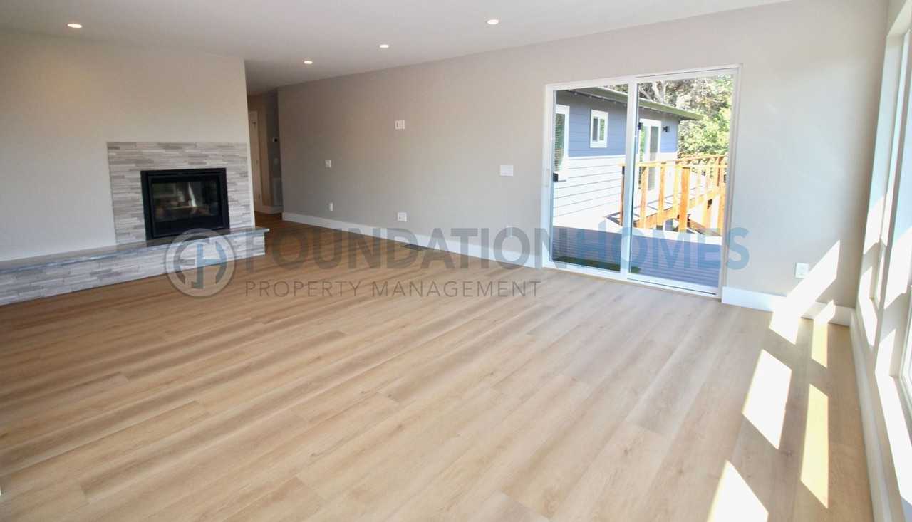 124 Esmeyer Dr - Photo 7 of 24
