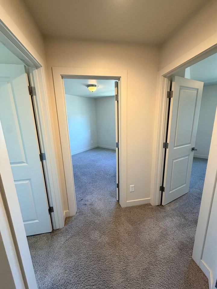 12263 Solid Rock Dr - Photo 5 of 15