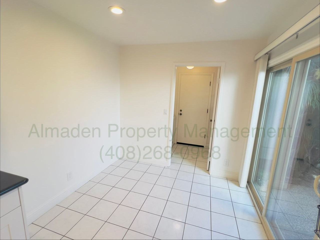 6082 Montgomery Ct - Photo 7 of 15