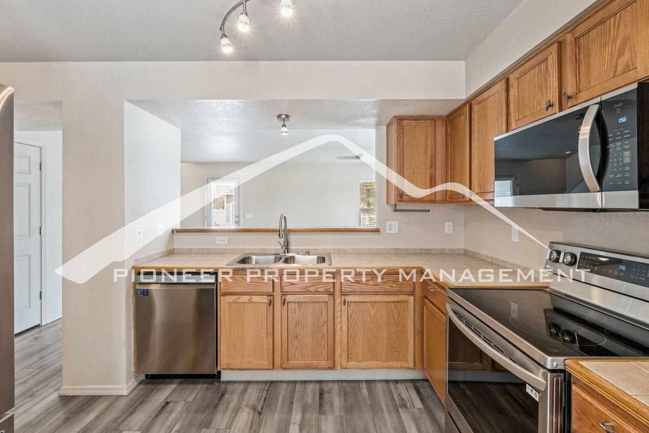 7604 Firehawk Ln - Photo 6 of 24