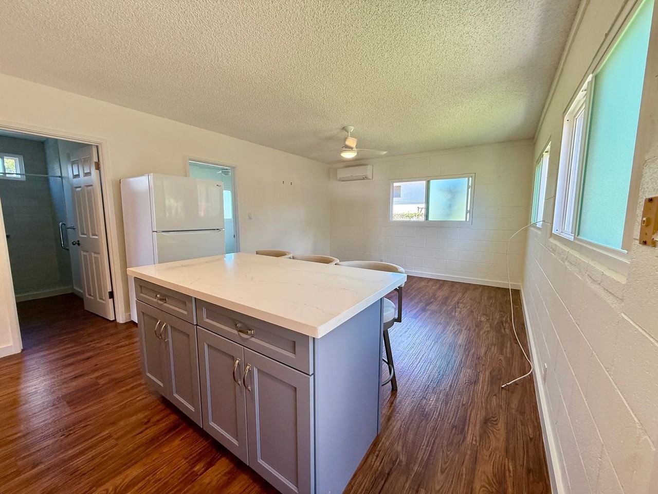 810 21st Ave - Photo 2 of 10