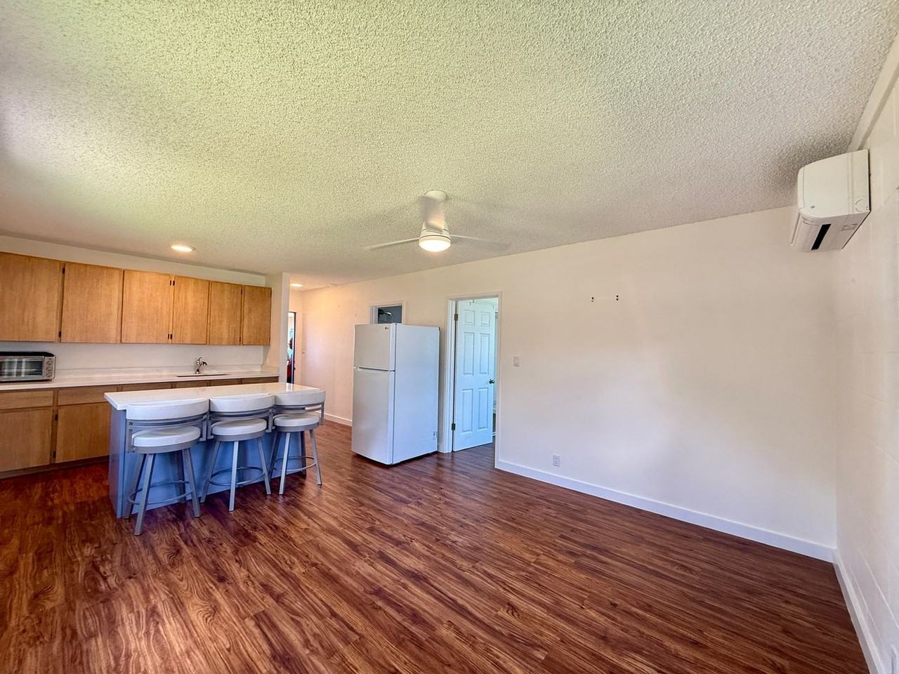 810 21st Ave - Photo 3 of 10