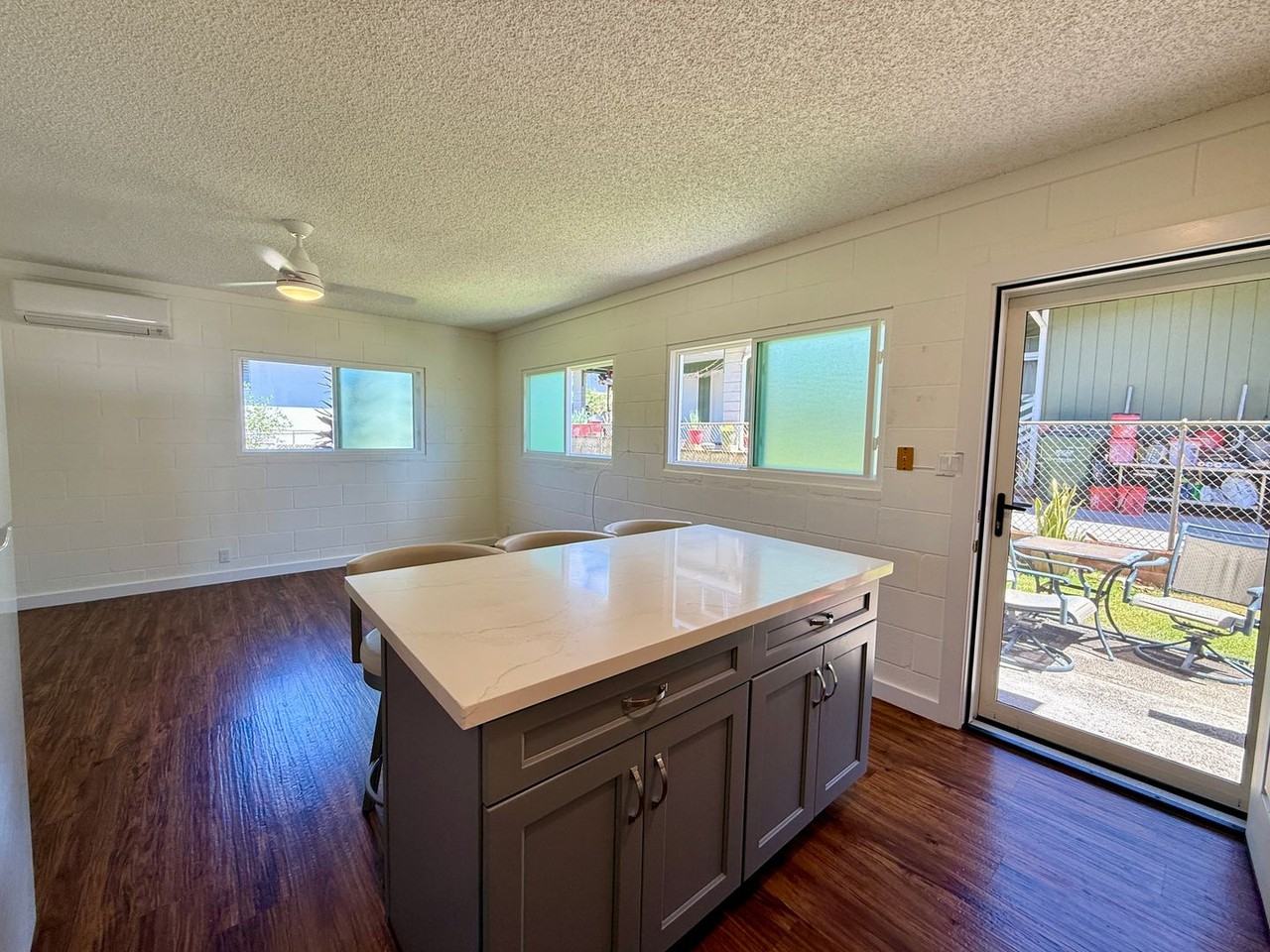 810 21st Ave - Photo 5 of 10