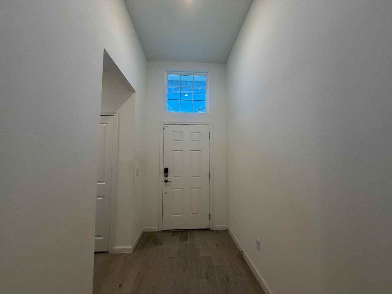 2993 Crossfield Dr - Photo 3 of 22