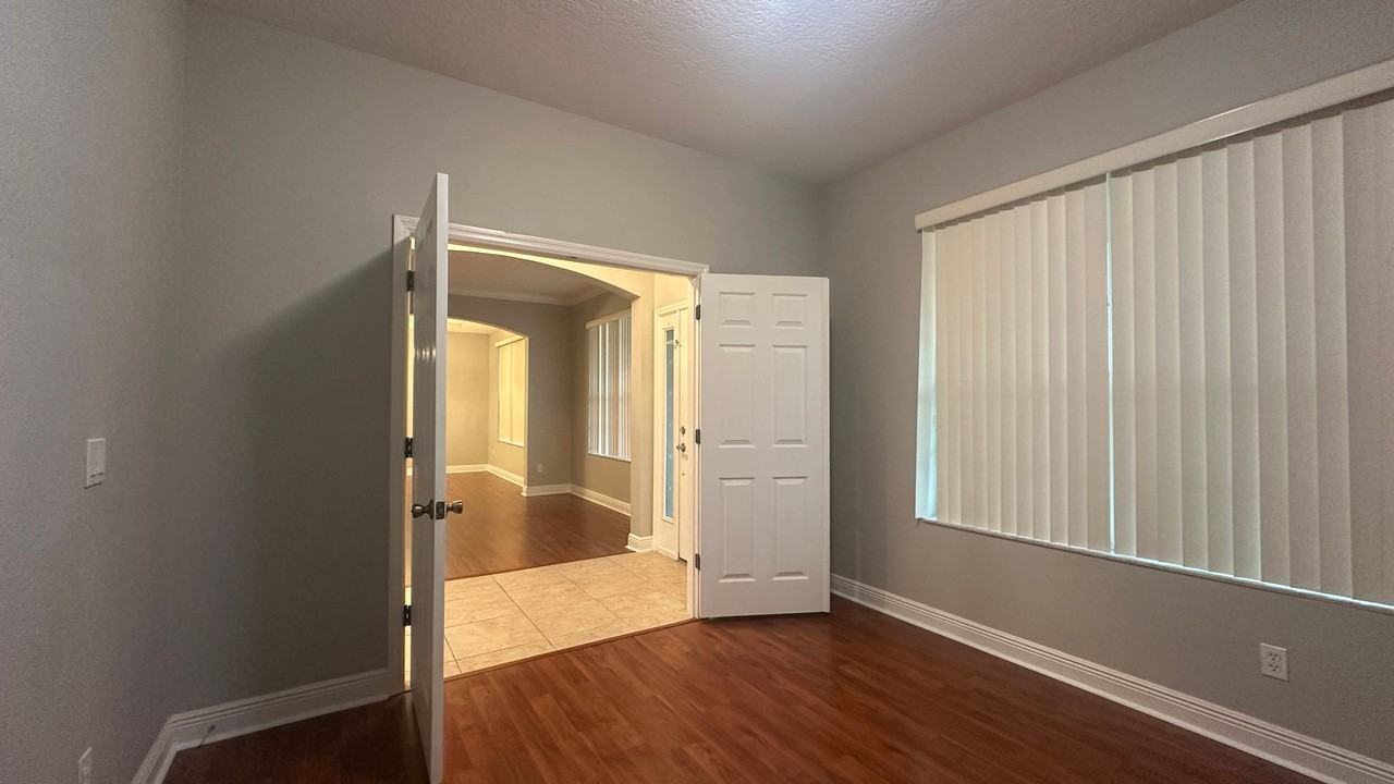 418 Brentwood Club Cv - Photo 7 of 50