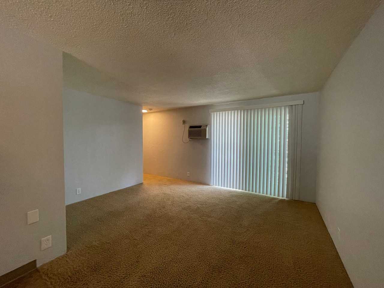 431 431 - 437 Elm St - Photo 4 of 18