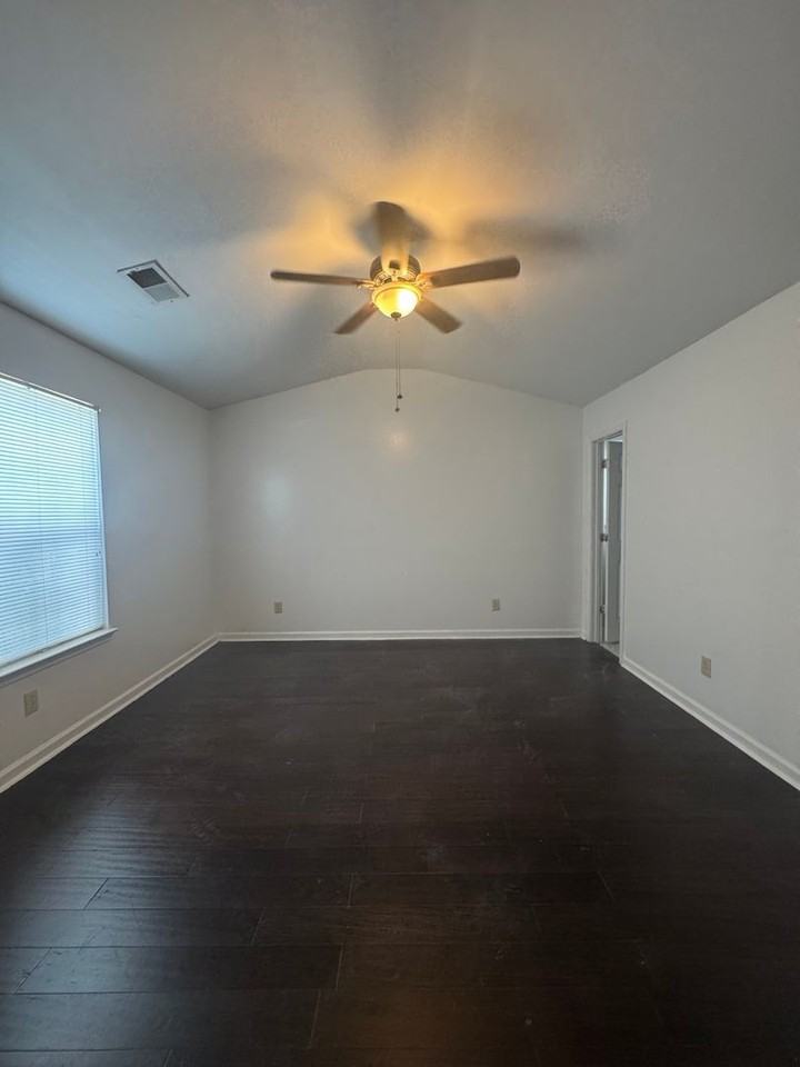 95 Hampton Oaks Dr - Photo 7 of 14