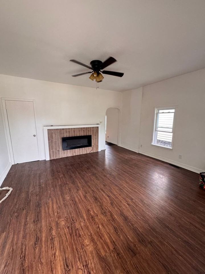 503 Hamilton Ave - Photo 3 of 11
