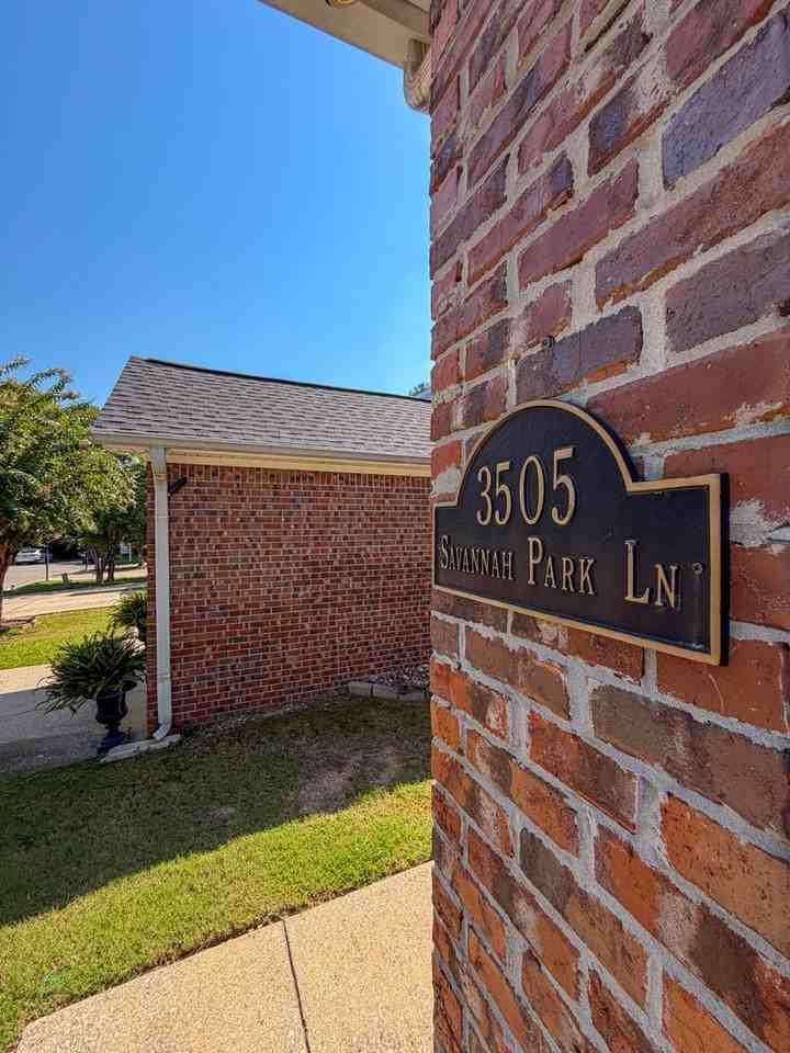 3505 Savannah Park Ln - Photo 7 of 50