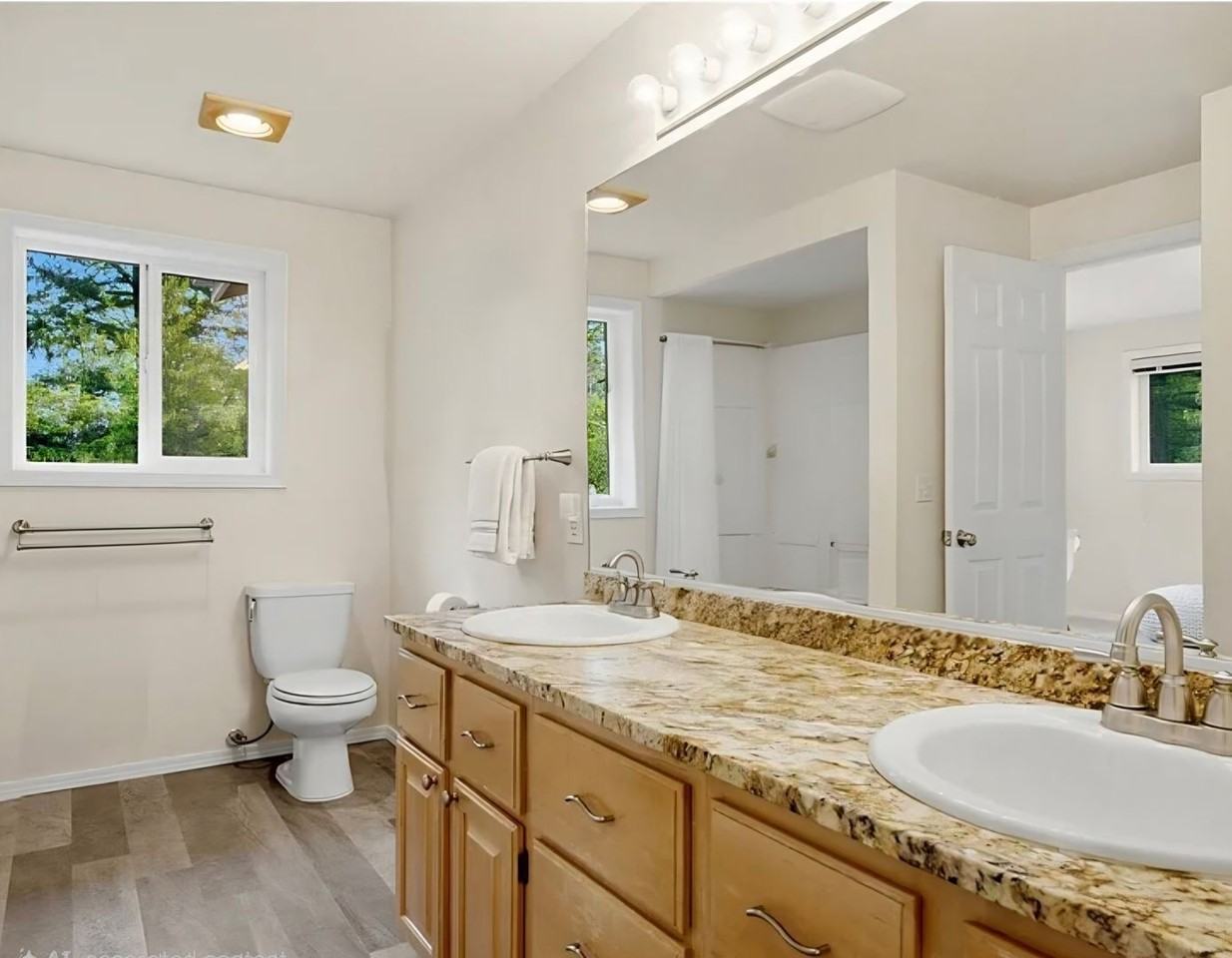 4017 251st Way Ne - Photo 6 of 10