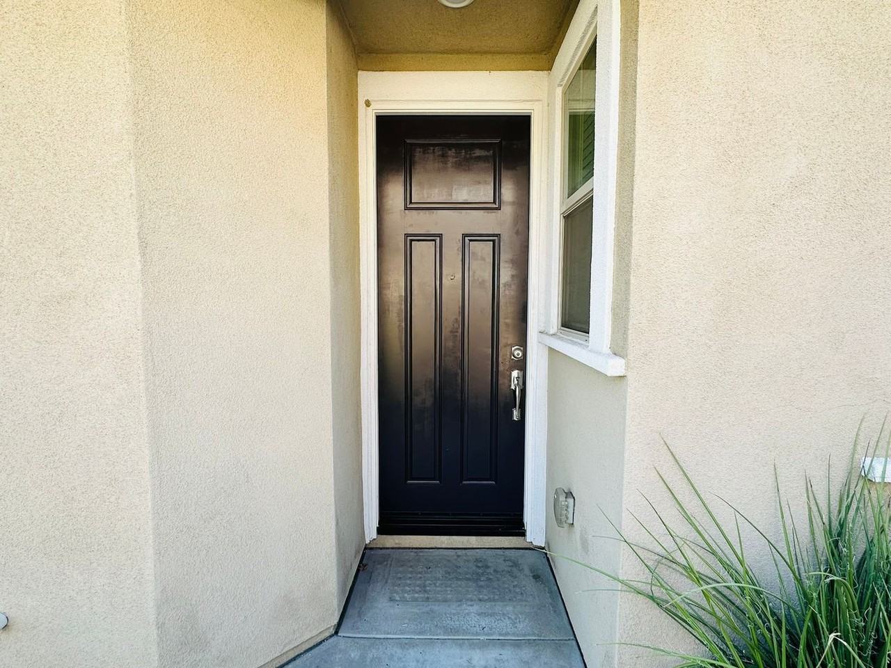 26338 Valencia Way - Photo 3 of 21