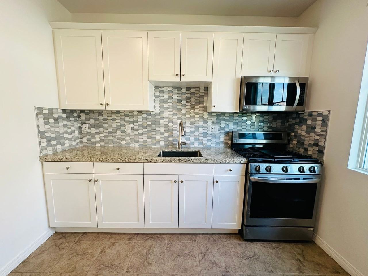 26338 Valencia Way - Photo 4 of 21