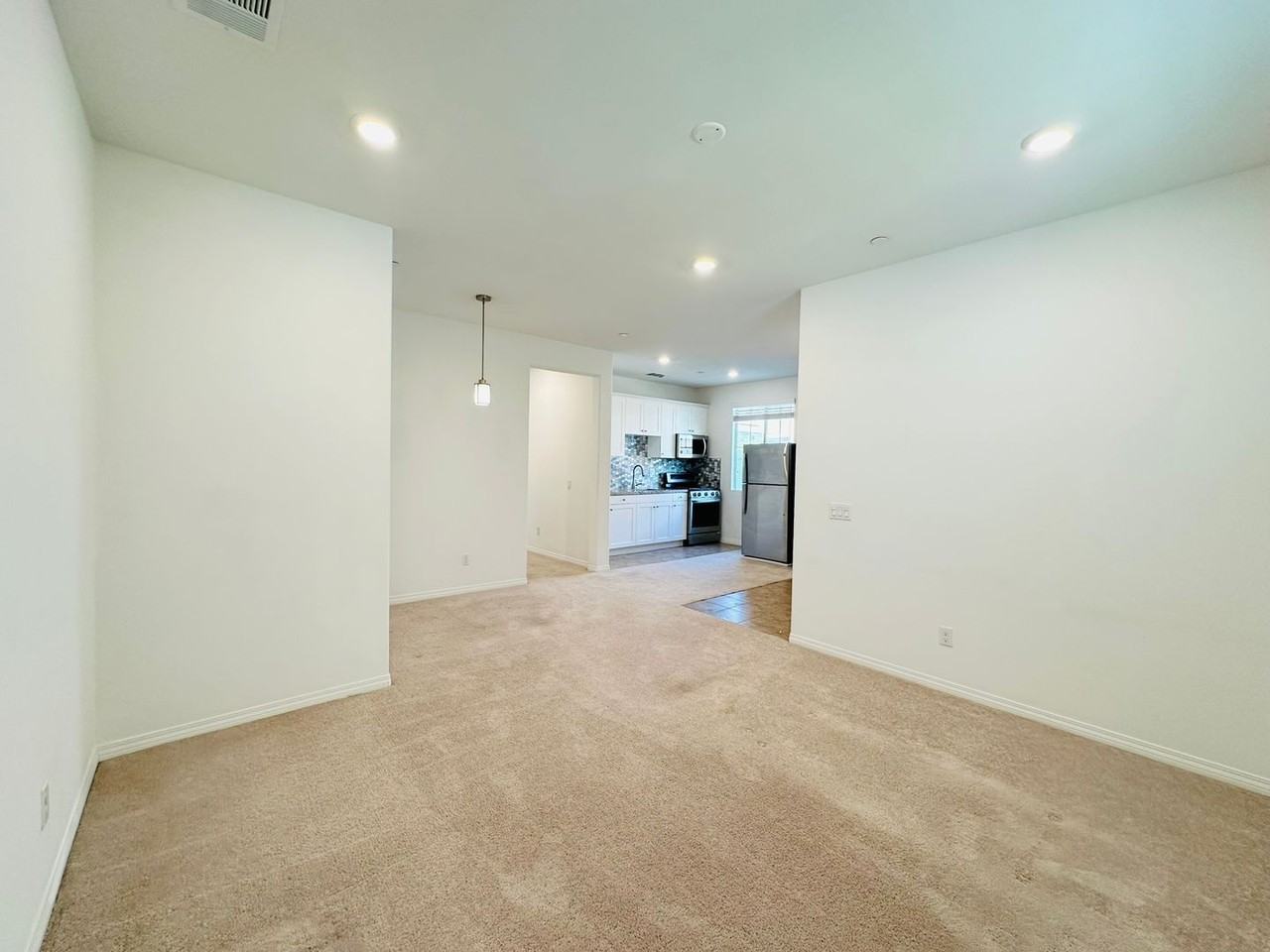 26338 Valencia Way - Photo 7 of 21