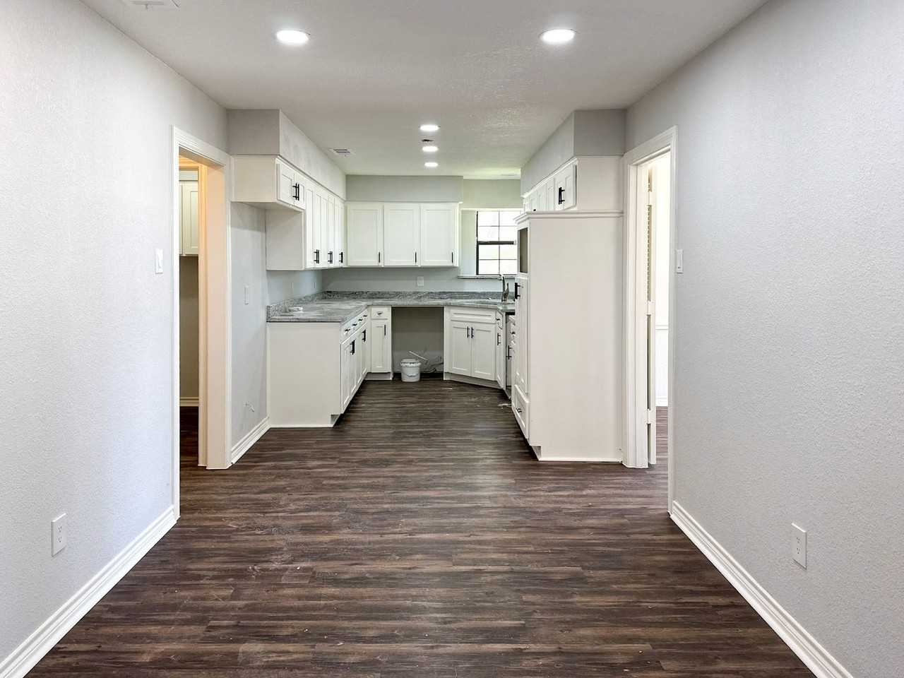 55001 Windmill Ln - Photo 5 of 16