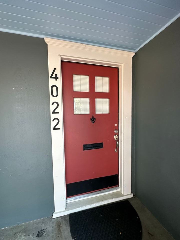 4022 N 28th St - Photo 3 of 41
