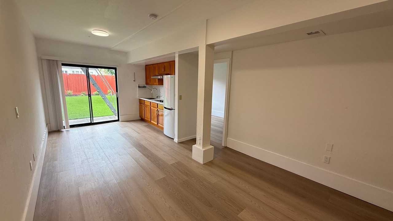 RC - 1630 Oakdale, Ave., San Francisco, CA, 94124 - Photo 3 of 19