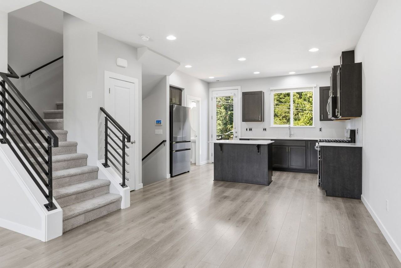 19324 35th Dr Se #E - Photo 7 of 42