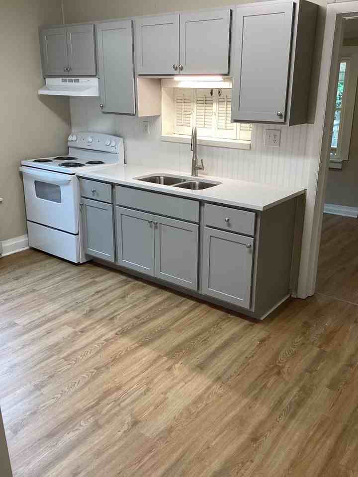 160 W North St - Photo 6 of 28