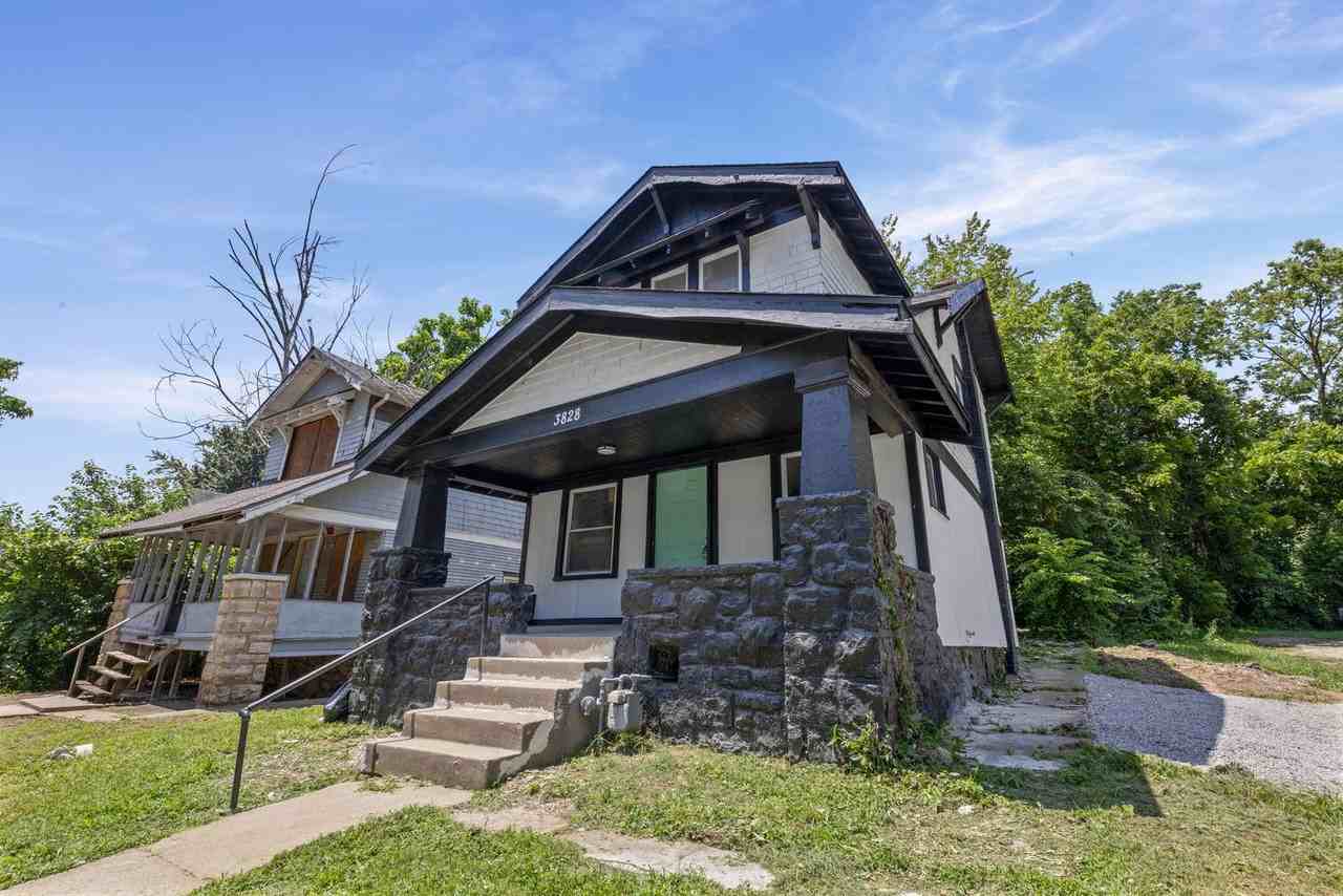 3828 Chestnut Ave - Photo 2 of 20