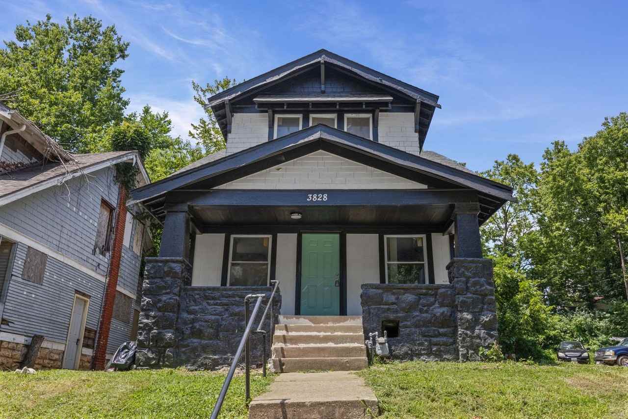 3828 Chestnut Ave - Photo 3 of 20