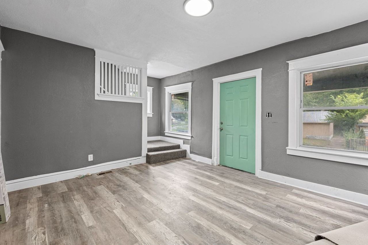 3828 Chestnut Ave - Photo 4 of 20