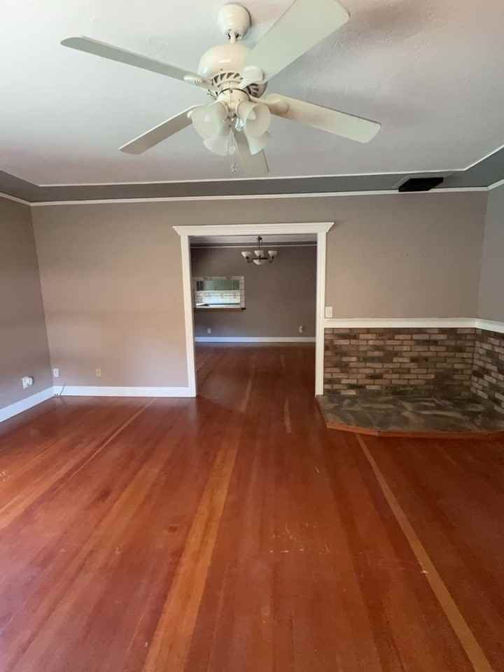 5480 Live Oak Dr - Photo 3 of 15