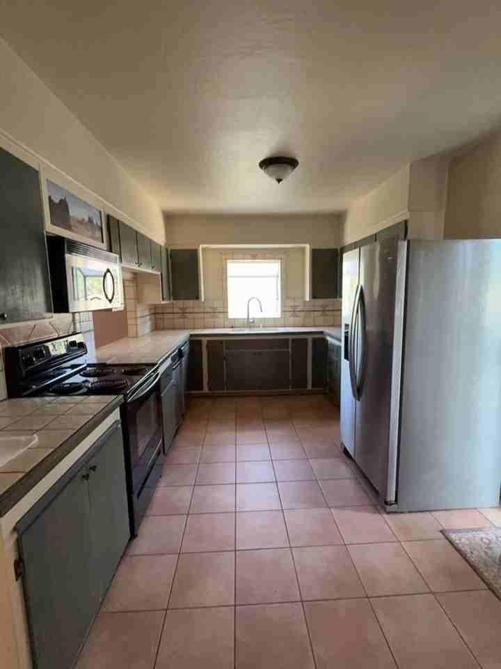 5480 Live Oak Dr - Photo 5 of 15