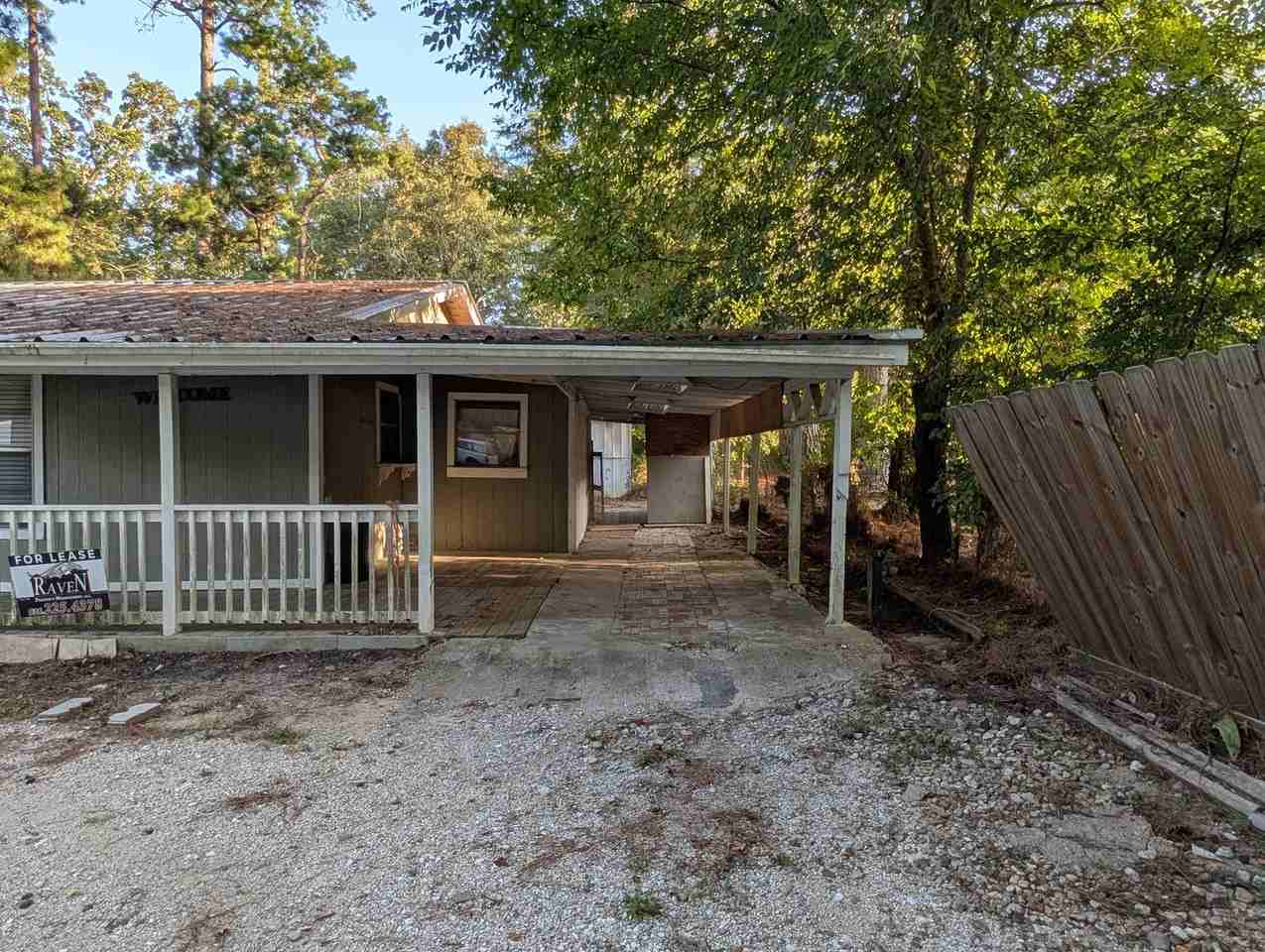 88 Gazebo St - Photo 2 of 9