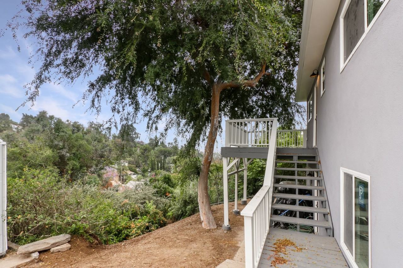 2042 N Alvarado St - Photo 4 of 19