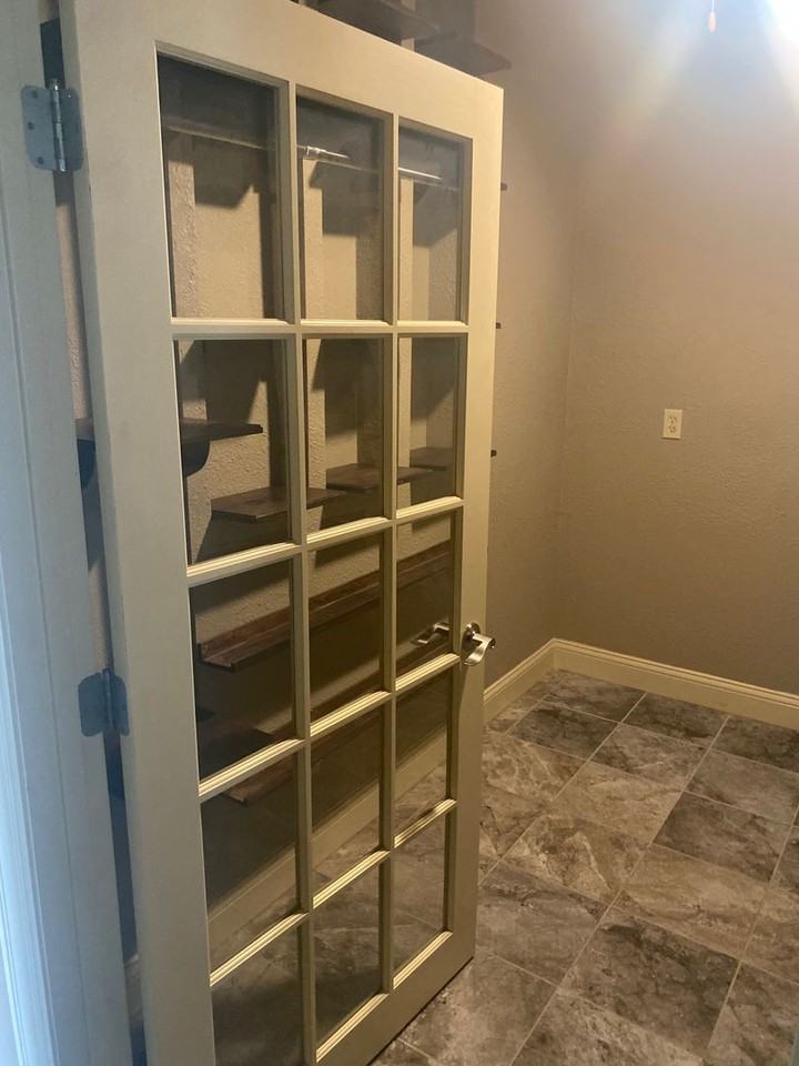 4701 Thornbrook Rdg - Photo 2 of 38