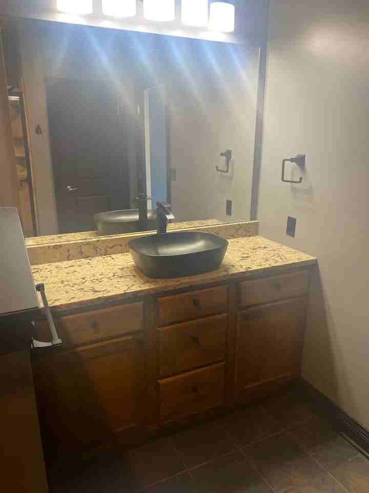 4701 Thornbrook Rdg - Photo 3 of 38
