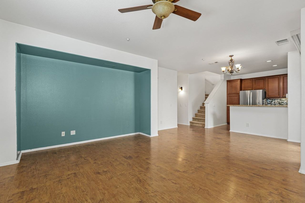 31180 Lavender Ct - Photo 5 of 28
