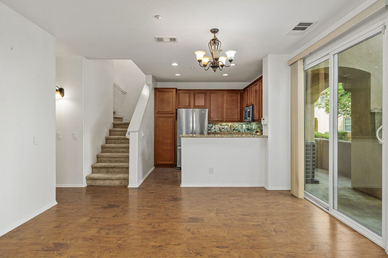31180 Lavender Ct - Photo 7 of 28