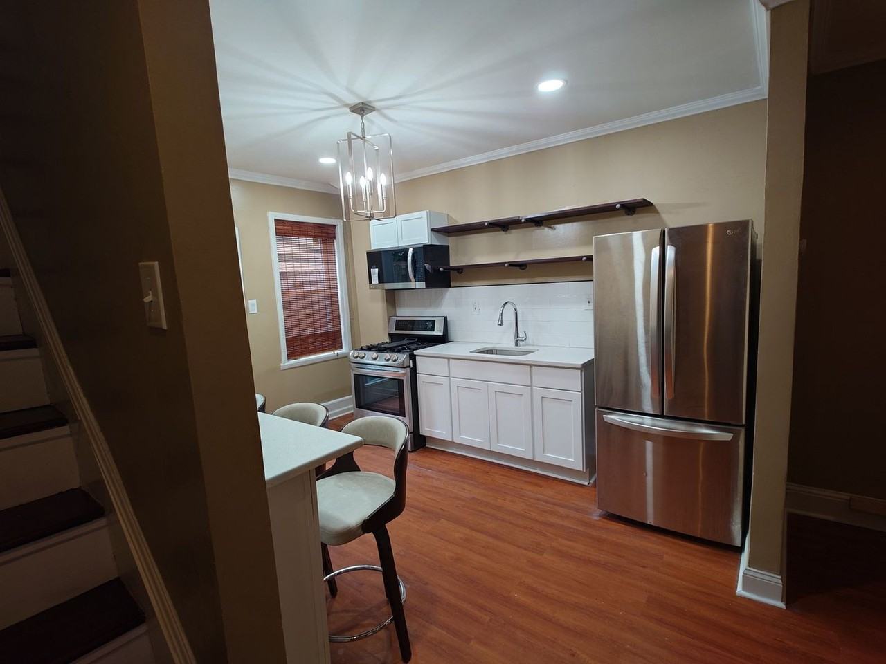 2224 Latona St - Photo 3 of 21