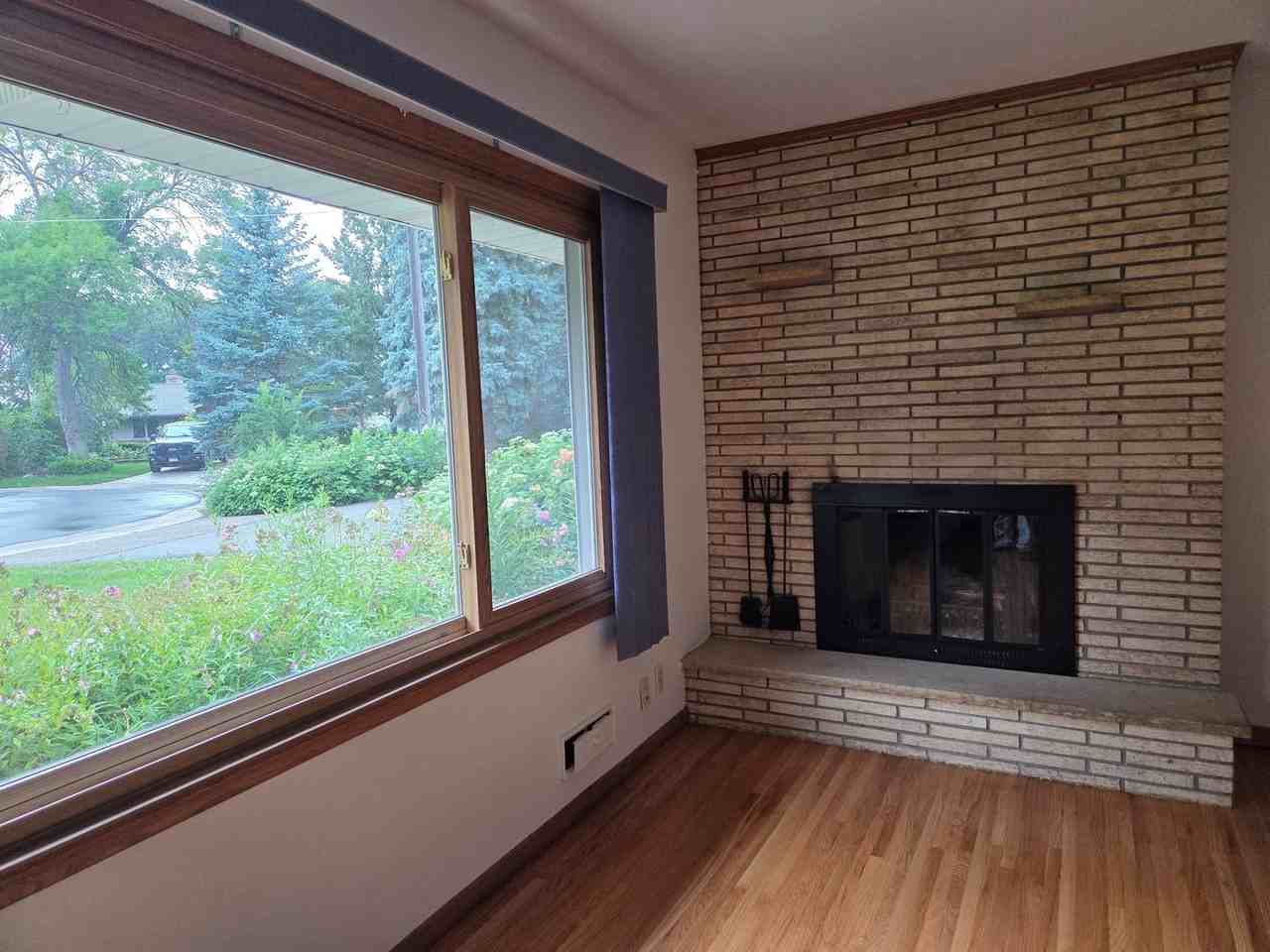 6015 Aspen Rd - Photo 7 of 14