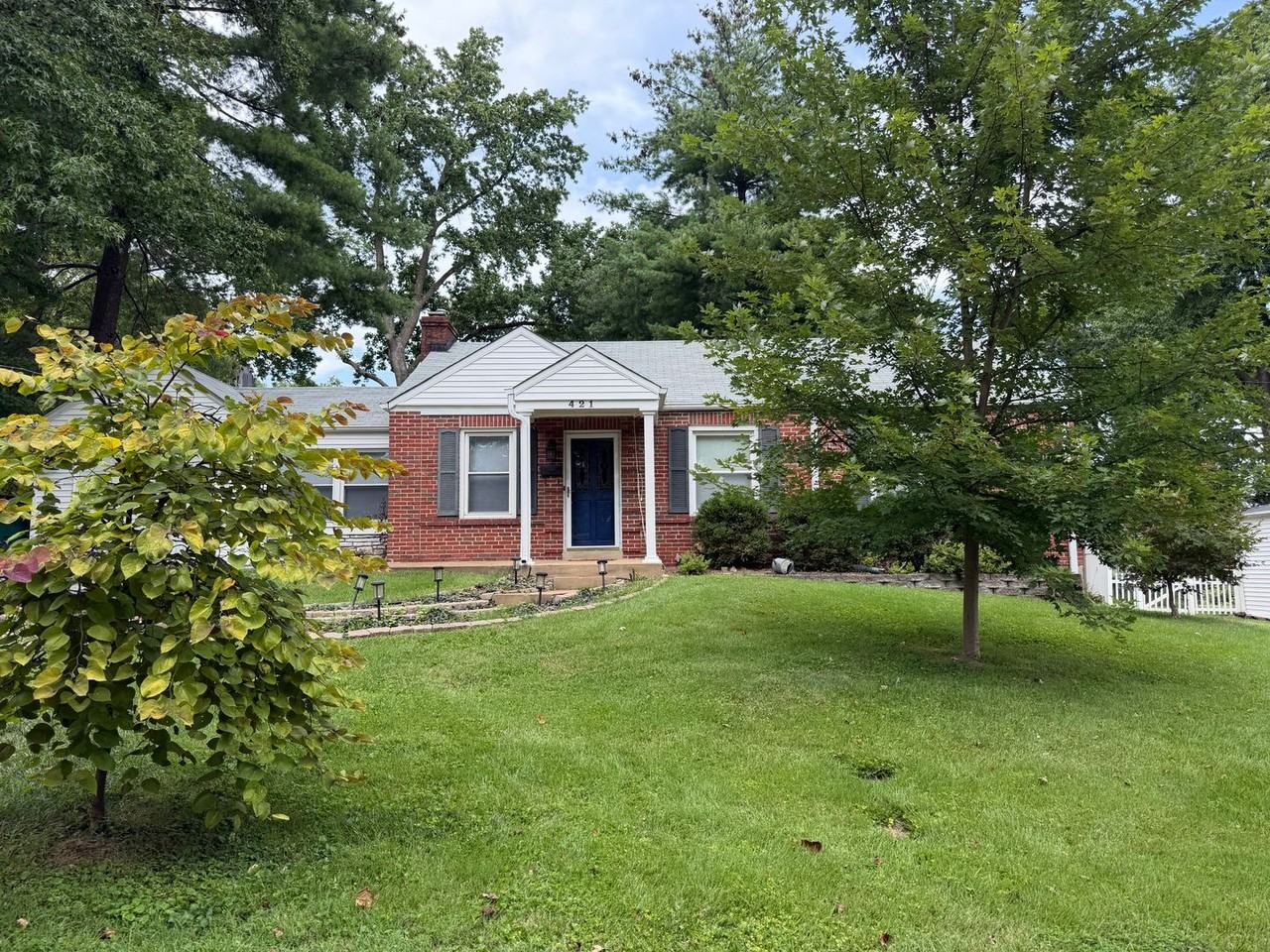 421 Cannonbury Dr - Photo 2 of 29