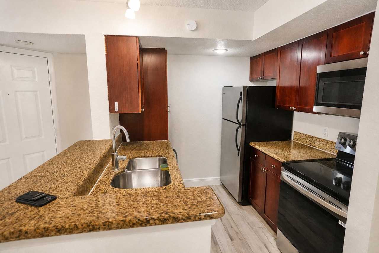 5156 Conroy Rd #16 - Photo 2 of 20