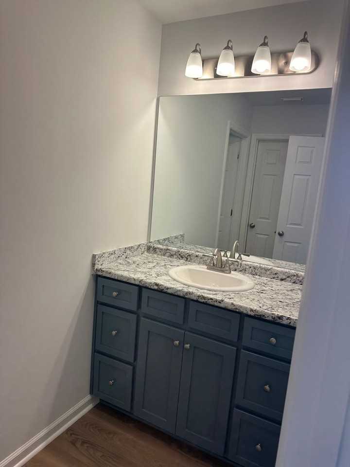 1528 Woodard St - Photo 6 of 16