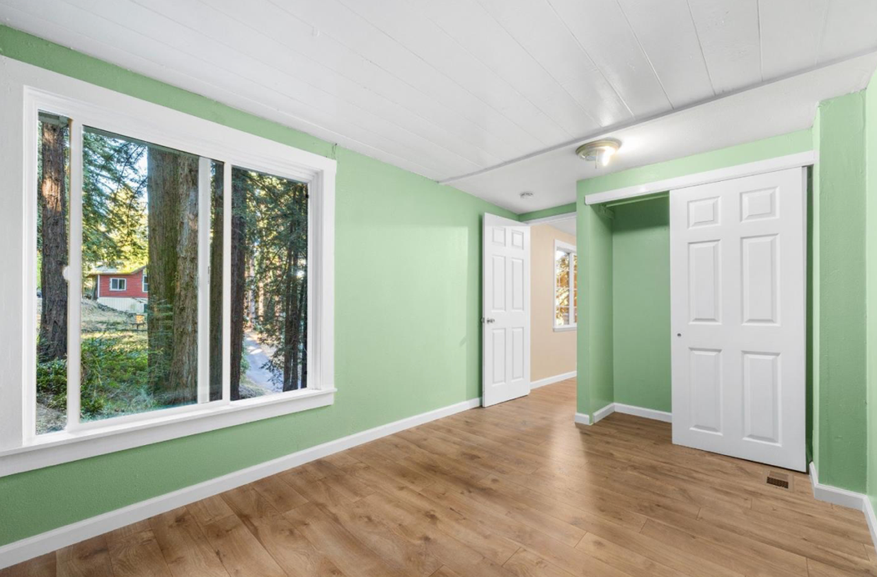 10229 Redwood Dr - Photo 7 of 11